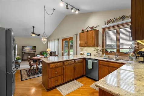 232 Royal Lane Bloomingdale IL 60108