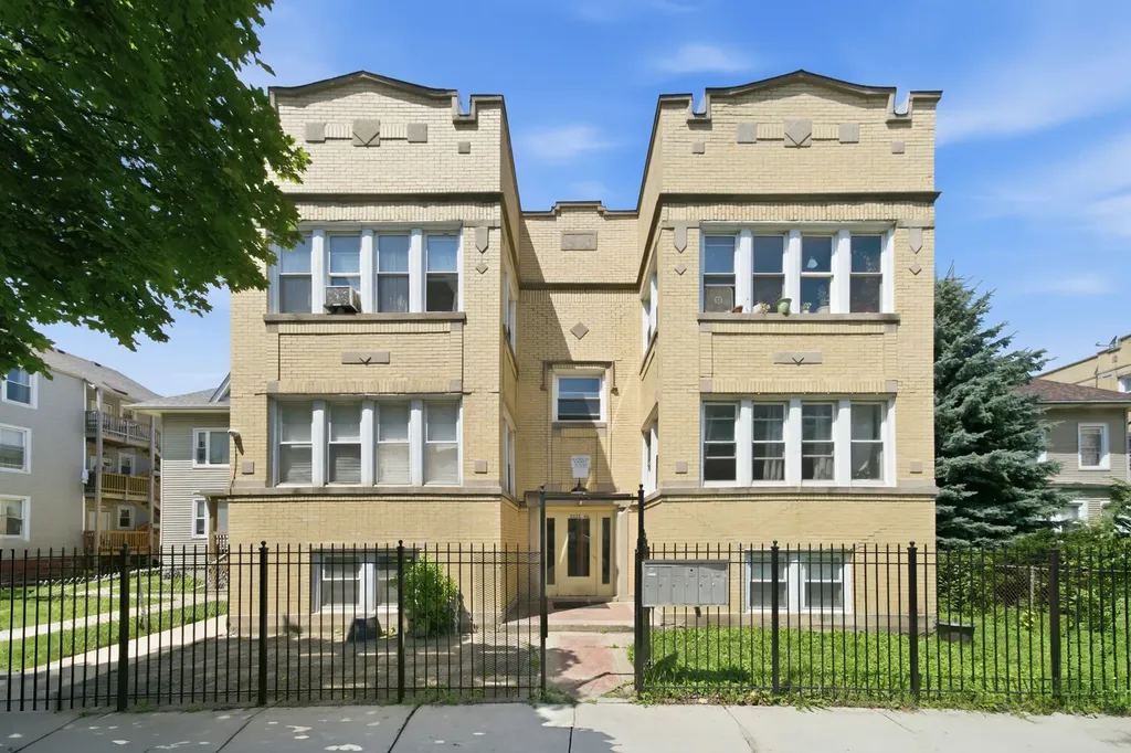 2038 North Kostner Avenue Chicago IL 60639