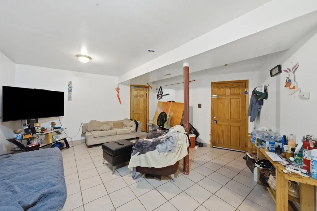 2038 North Kostner Avenue Chicago IL 60639