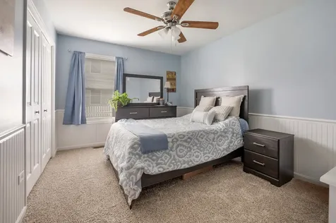 823 Karen Drive Hampshire IL 60140