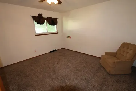 2015 Shelley Drive Rockford IL 61101