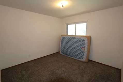 2015 Shelley Drive Rockford IL 61101
