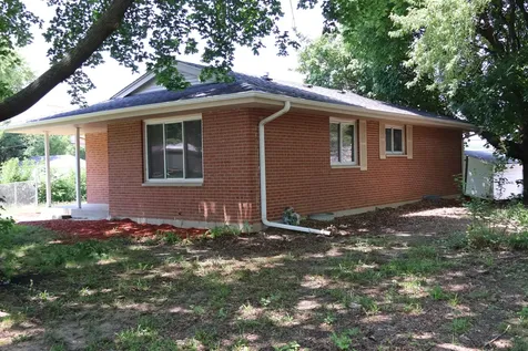 2015 Shelley Drive Rockford IL 61101