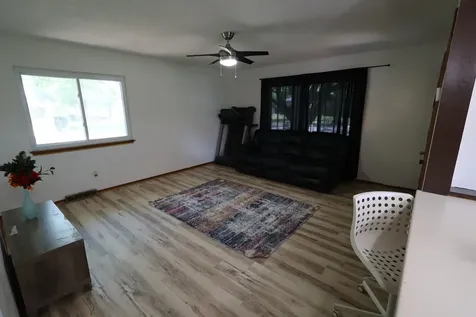 2015 Shelley Drive Rockford IL 61101