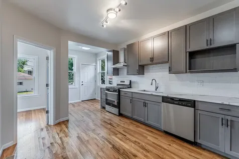 7639 South Ada Street Chicago IL 60620