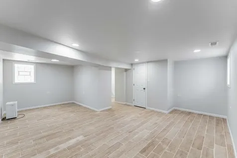 7639 South Ada Street Chicago IL 60620