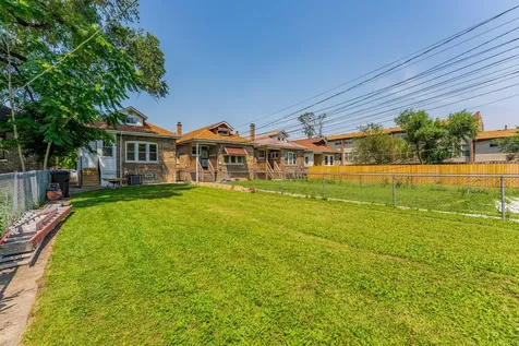 7639 South Ada Street Chicago IL 60620