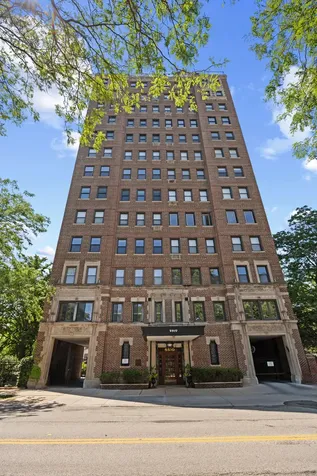 5510 North Sheridan Road Chicago IL 60640