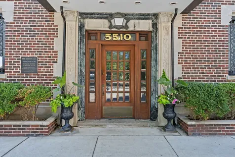5510 North Sheridan Road Chicago IL 60640