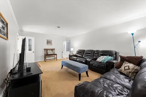 1430 Riverbend Lane White Heath IL 61884