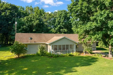 1430 Riverbend Lane White Heath IL 61884