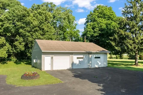 1430 Riverbend Lane White Heath IL 61884