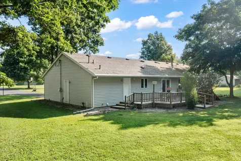 1430 Riverbend Lane White Heath IL 61884