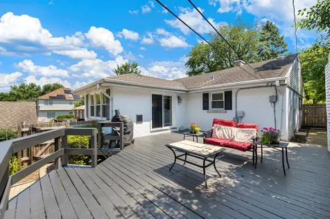 56 Chicago Avenue Clarendon Hills IL 60514