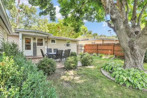 901 East Fairview Drive Tuscola IL 61953