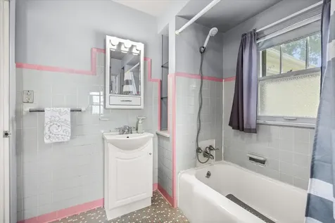 509 Christie Street Ottawa IL 61350
