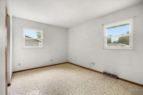 1803 Wright Street Streator IL 61364