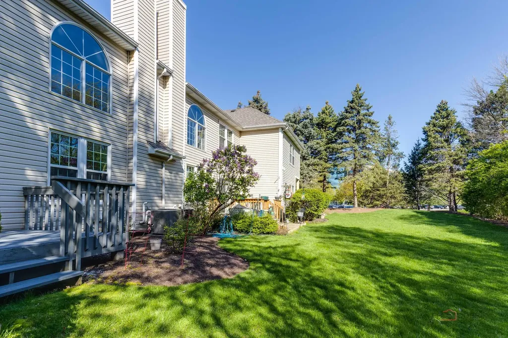 4405 Middleton Place Lisle IL 60532