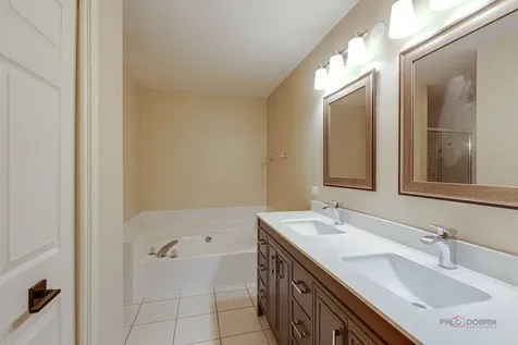 4405 Middleton Place Lisle IL 60532