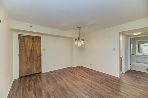 465 West Dominion Drive Wood Dale IL 60191