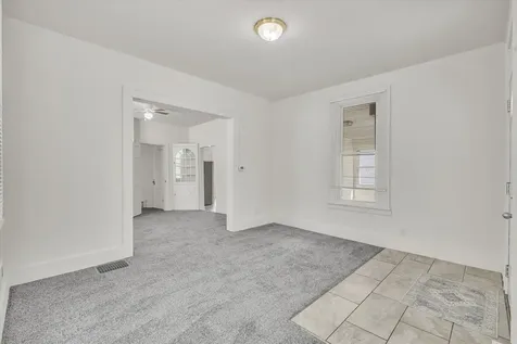 2711 9TH Avenue Rock Island IL 61201