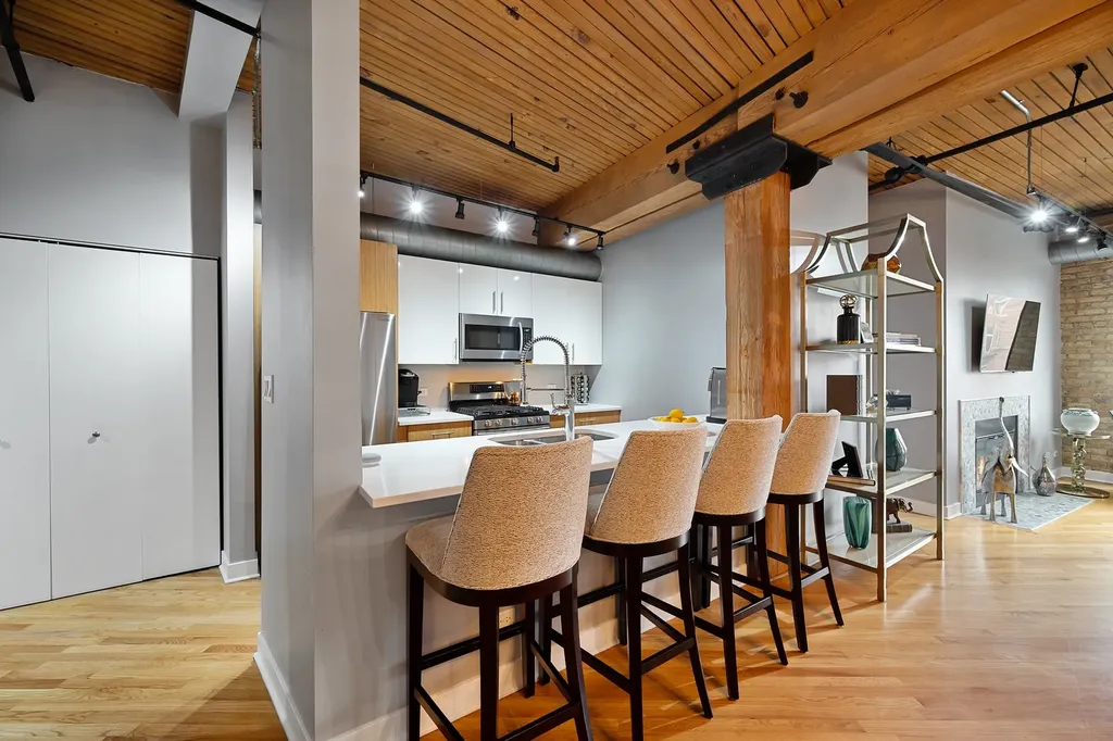 411 West Ontario Street Chicago IL 60654