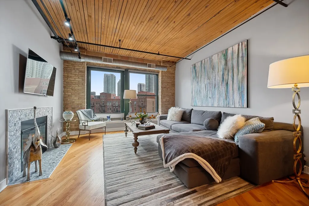 411 West Ontario Street Chicago IL 60654