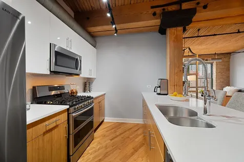 411 West Ontario Street Chicago IL 60654