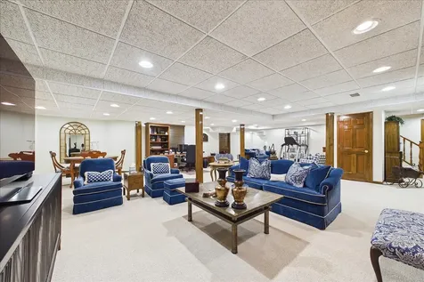 120 West Blackthorn Lane Lake Forest IL 60045