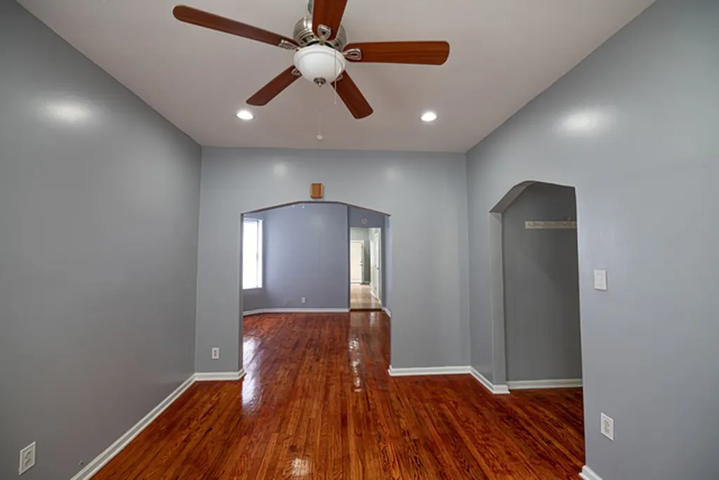 852 North Springfield Avenue Chicago IL 60651
