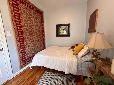 852 North Springfield Avenue Chicago IL 60651
