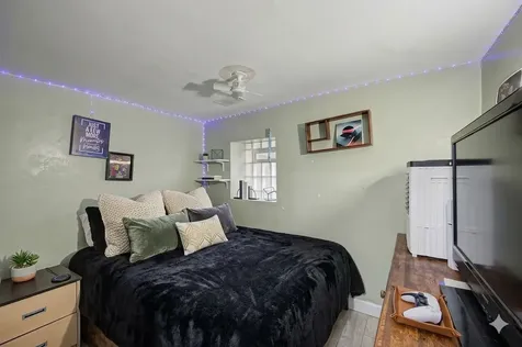 852 North Springfield Avenue Chicago IL 60651