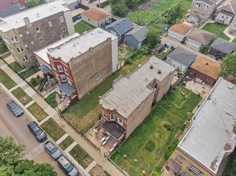 852 North Springfield Avenue Chicago IL 60651