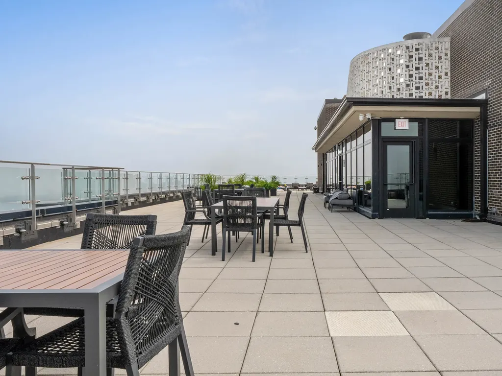1440 North Lake Shore Drive Chicago IL 60610
