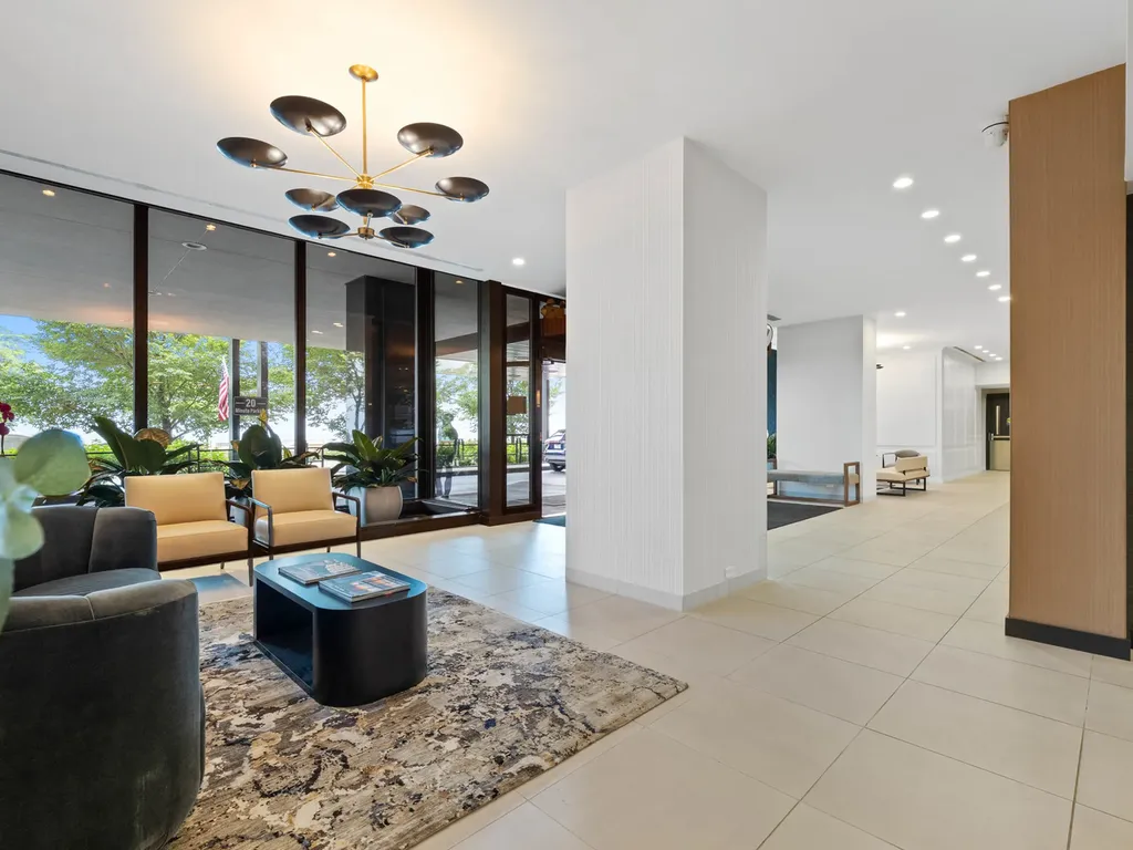 1440 North Lake Shore Drive Chicago IL 60610