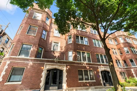 7020 North Paulina Street Chicago IL 60626