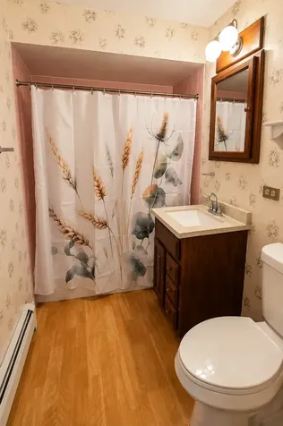 1243 Washington Street E Des Plaines IL 60016