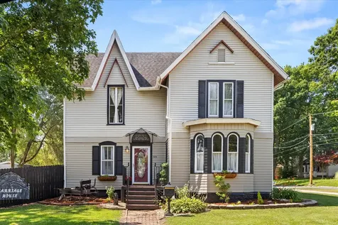709 West Bridge Street Streator IL 61364