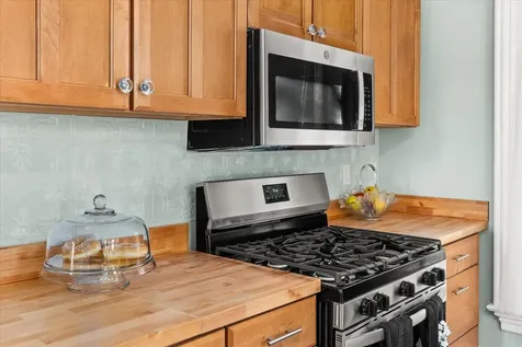 709 West Bridge Street Streator IL 61364