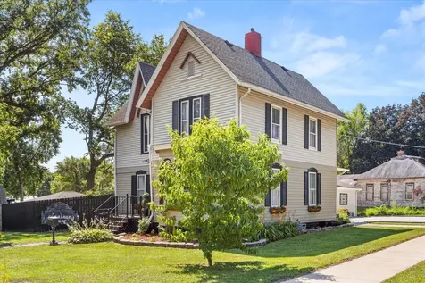 709 West Bridge Street Streator IL 61364