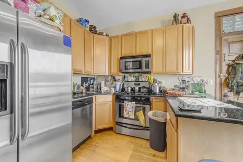 835 North Maplewood Avenue Chicago IL 60622
