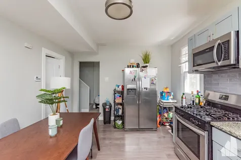 2923 North Avers Avenue Chicago IL 60618