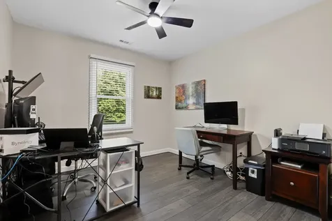 2686 Le Baron Court Geneva IL 60134