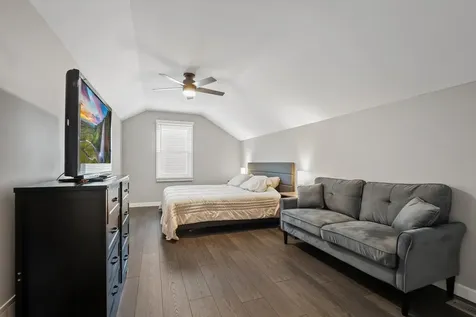 2686 Le Baron Court Geneva IL 60134