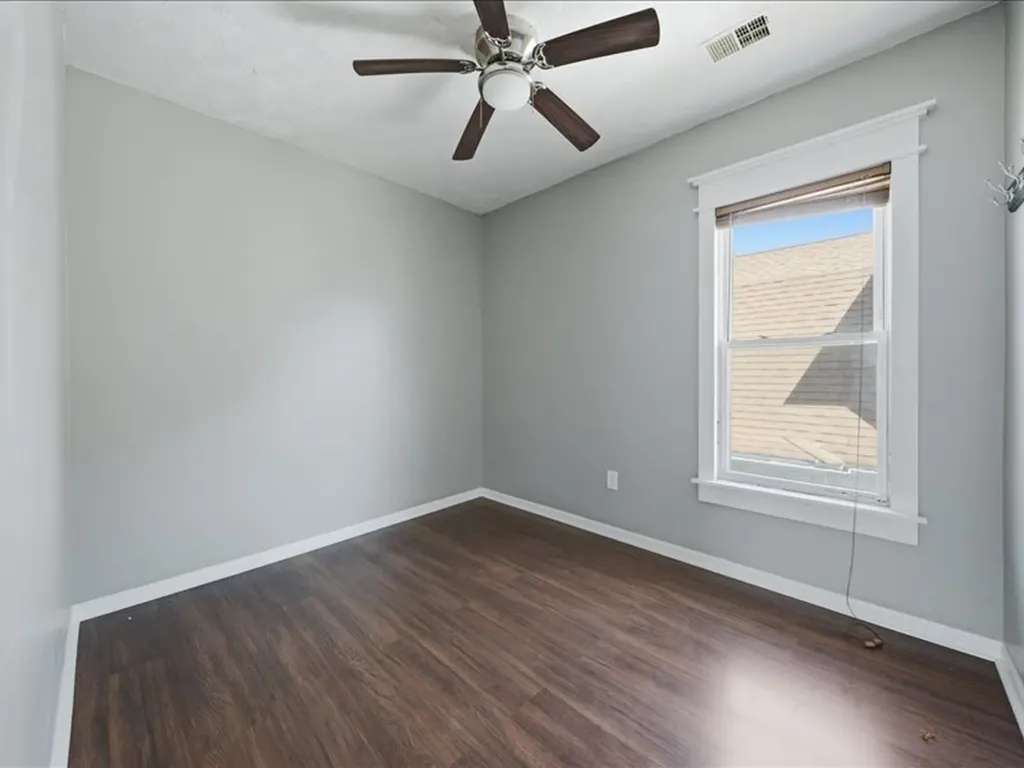 11754 South Wallace Street Chicago IL 60628