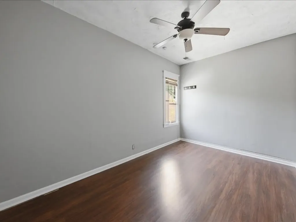 11754 South Wallace Street Chicago IL 60628