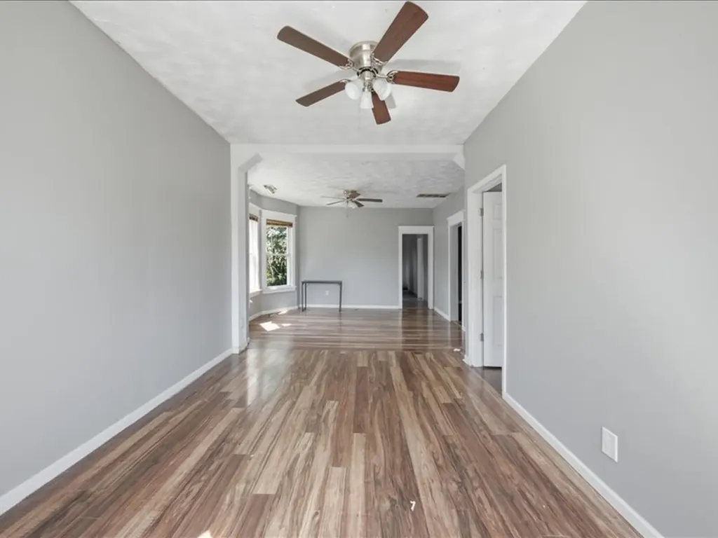11754 South Wallace Street Chicago IL 60628
