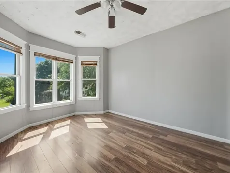 11754 South Wallace Street Chicago IL 60628