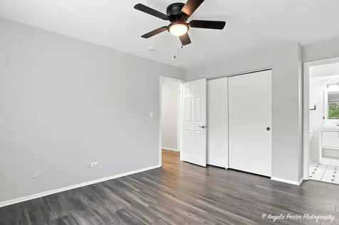761 Garfield Avenue Libertyville IL 60048