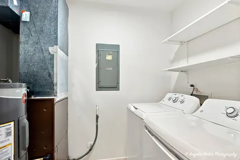 761 Garfield Avenue Libertyville IL 60048